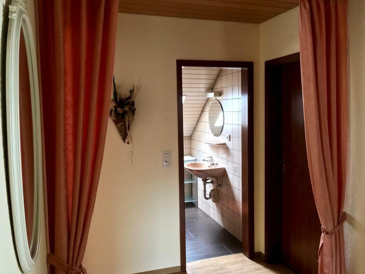 Gaestehaus Hoffmann Farschweiler Ngoại thất bức ảnh